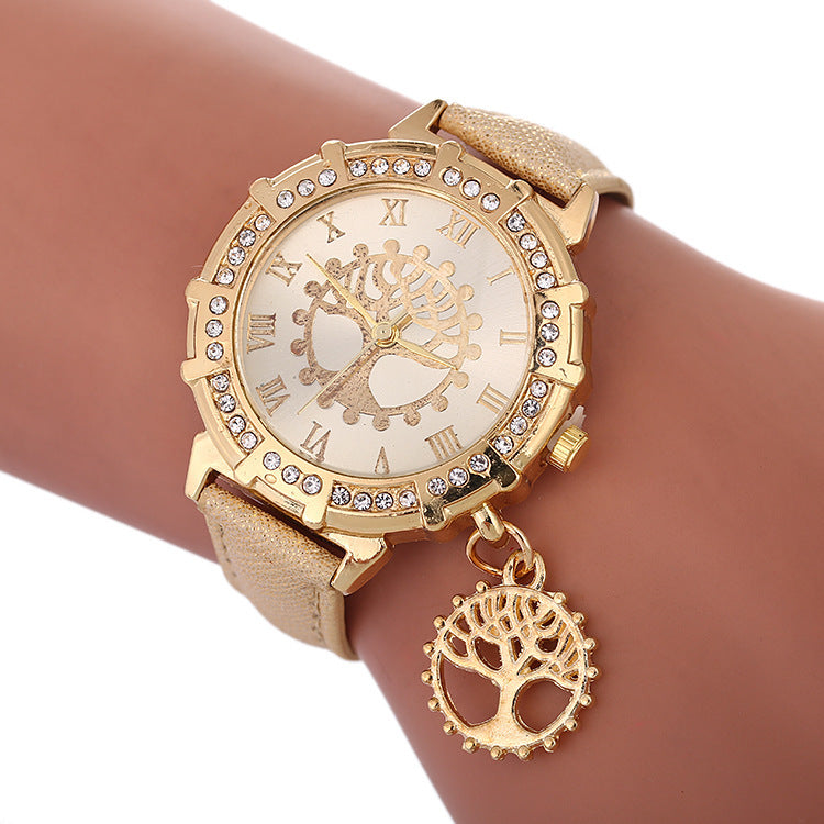 Montres tendance pour femmes avec motif arbre de vie