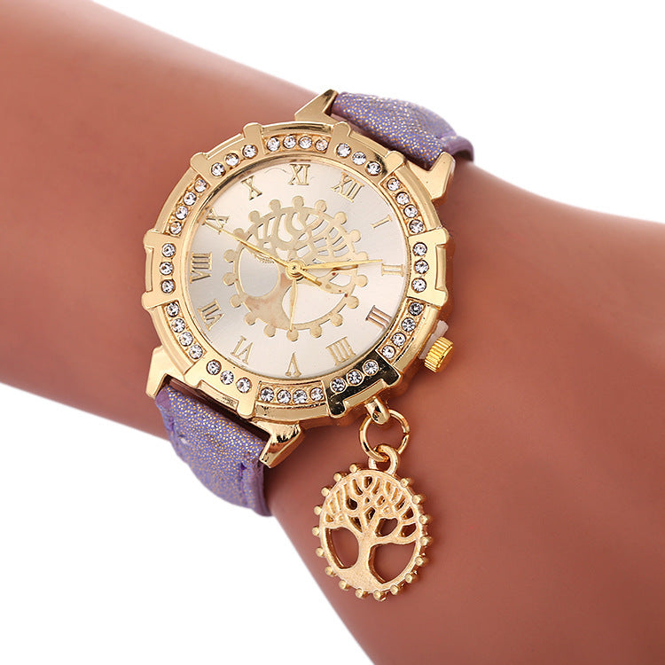 Montres tendance pour femmes avec motif arbre de vie